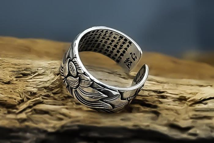 SENSO THE LABEL  LOTUS SUTRA RING
